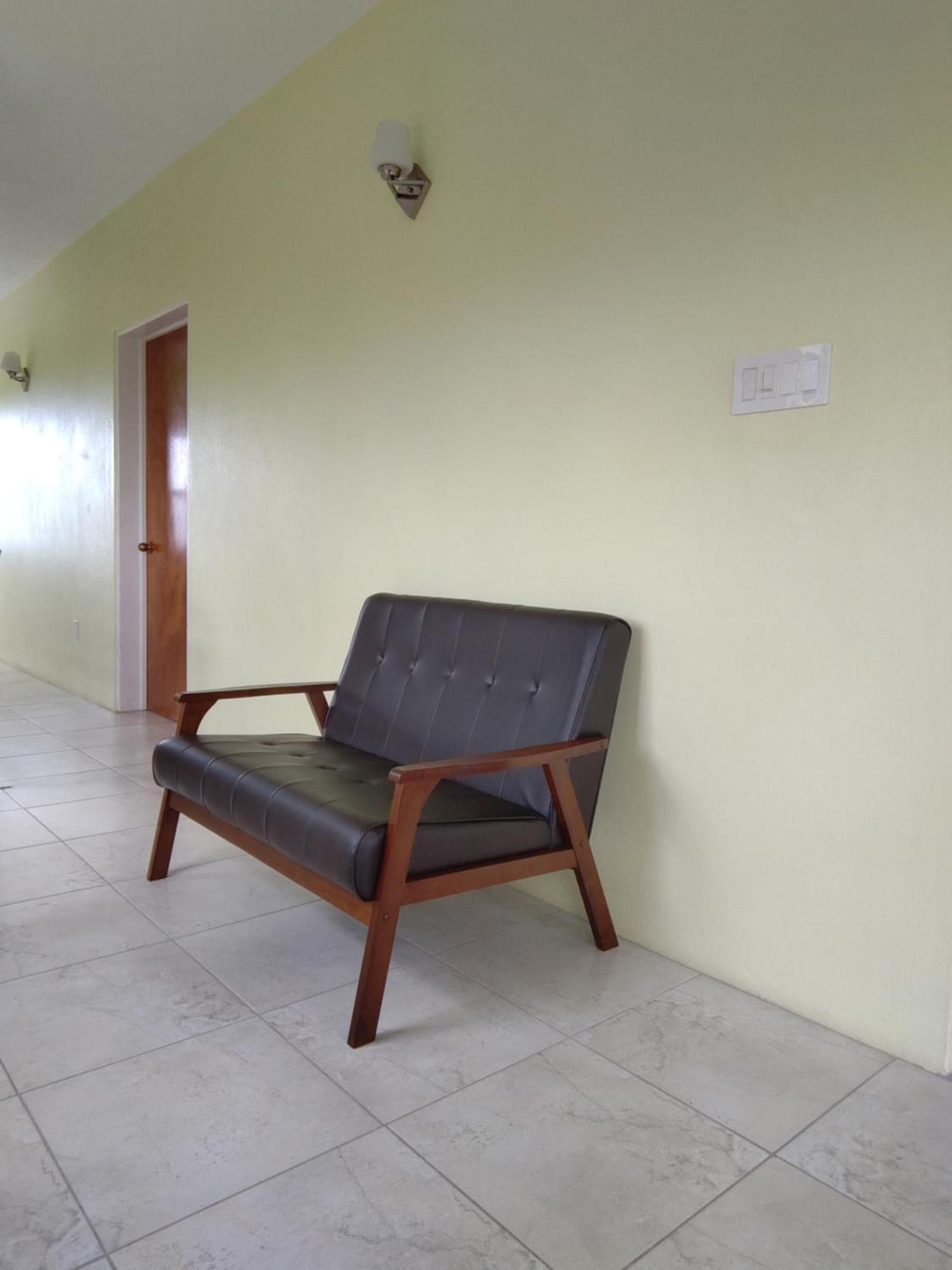 Zeus Estate Guesthouse St. John's Chambre photo